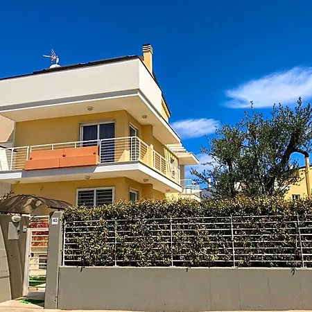 Bed & Breakfast Niviera Adelfia